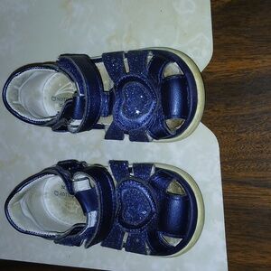 BABY SANDALS LEATHER.